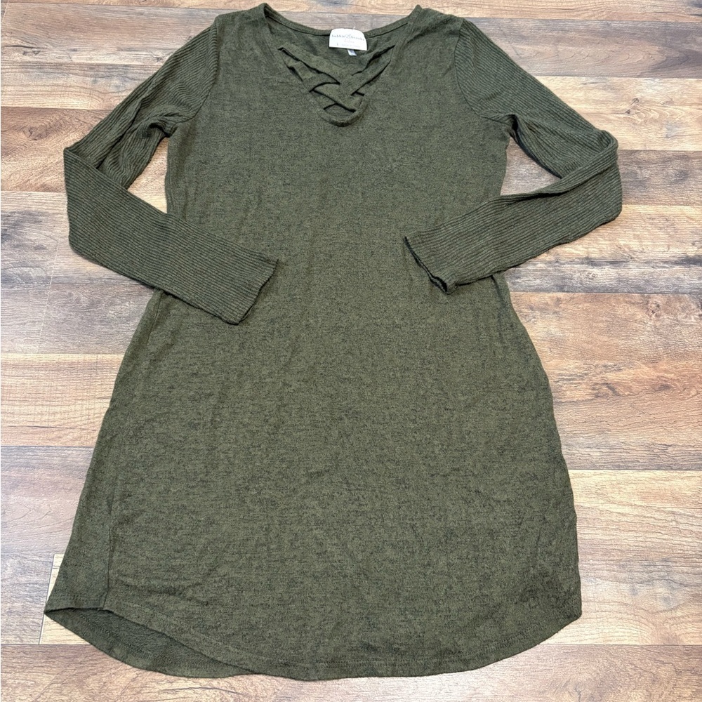Bobbie Brooks Olive Green Criss-Cross V-Neck Tunic Top | Size Large |